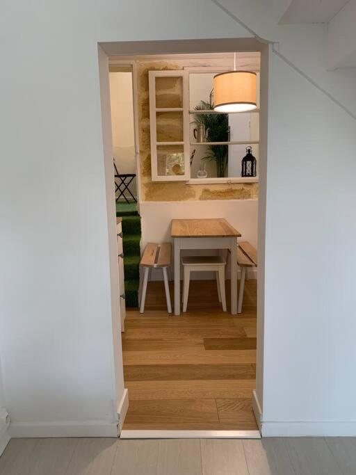 Gite La Petite Maison Guîtres Esterno foto